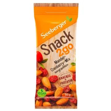 Seeberger Snack2Go 50g Almond and Cranberry Mix